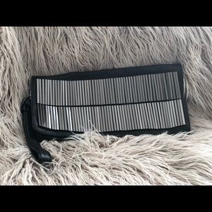 Stylish Kenneth Cole Leather Clutch